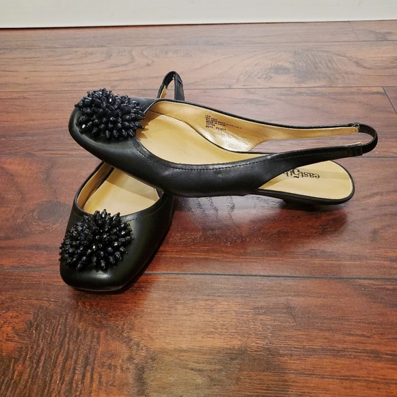 East 5th Shoes - 💫East5th sling back beaded flower heels size 7.5